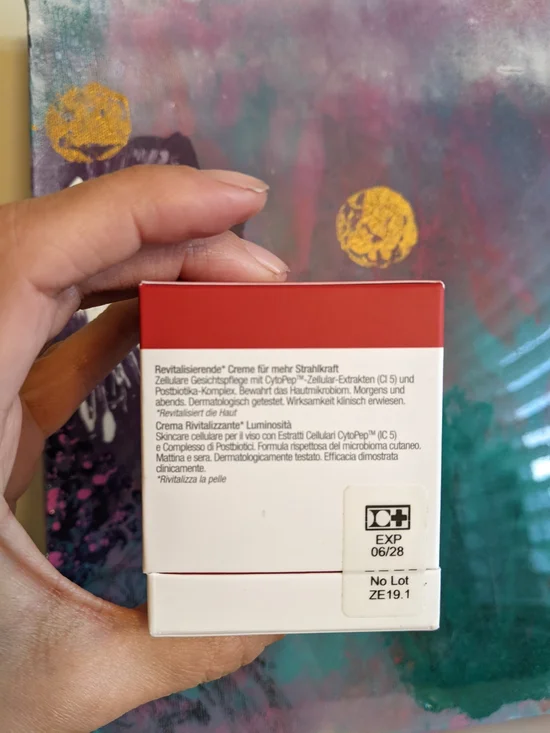 Cellcosmet Ultra Vital Radiance Renewal & Revitalising Cream - Picture 3 of 4